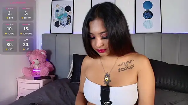 Snapshot of Naiaa_Cruz chatting on 10-11-25, 07:23 Naiaa Cruz online show from 10-11-25, 07:23