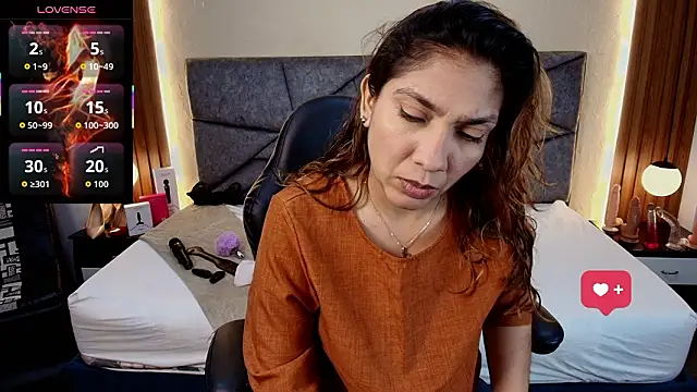 SexyRachel  online show from 02-08-26, 12:08