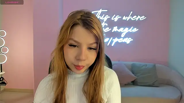 TiffannySins online show from 04-12-26, 03:22