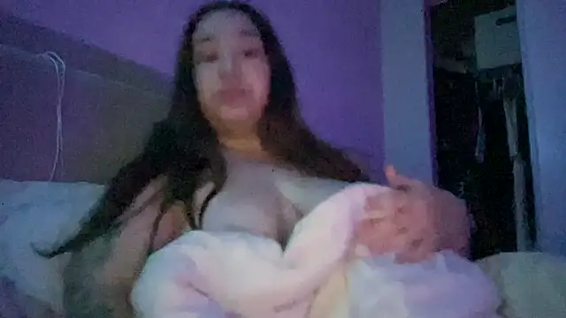 Snapshot of marcylove chatting on 11-06-25, 03:46 marcylove online show from 11-06-25, 03:46