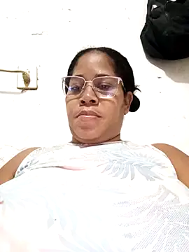 Big ass submissive online show from 04-05-26, 01:30