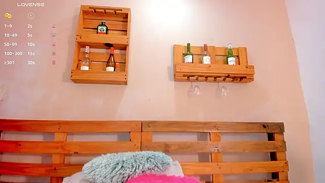  miss mia online show from 10-04-25, 11:41