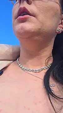 Swiss Lady online show from 10-15-25, 08:36