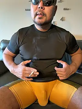 Snapshot of jack_jay0103 chatting on 11-01-25, 01:29 jack jay0103 online show from 11-01-25, 01:29