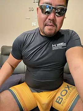 Snapshot of jack_jay0103 chatting on 11-21-25, 12:15 jack jay0103 online show from 11-21-25, 12:15