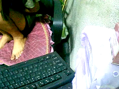 Snapshot of Sweeetgurll chatting on 10-24-25, 11:12 Sweeetgurll online show from 10-24-25, 11:12