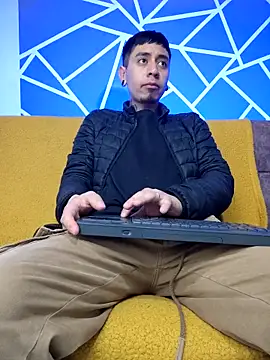 abnerdam01 online show from 09-23-25, 03:42