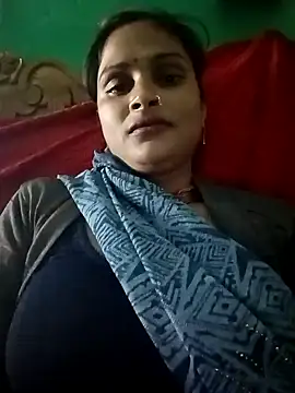 Snapshot of Sapna9685 chatting on 10-13-25, 02:39 Sapna9685 online show from 10-13-25, 02:39