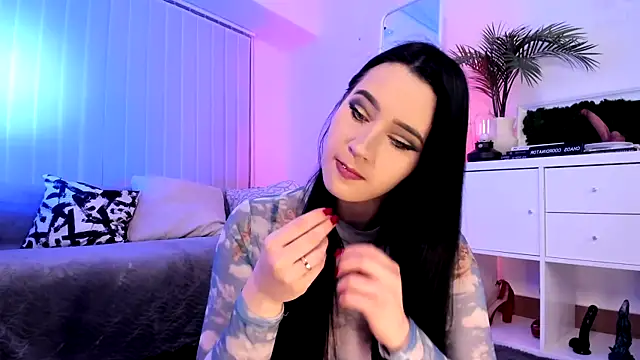 Snapshot of Mary_Lori chatting on 12-04-25, 07:17 Mary Lori online show from 12-04-25, 07:17