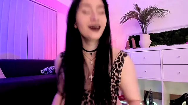 Mary Lori online show from 05-23-26, 06:51