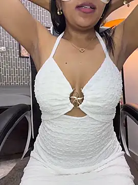 Riya-6969 online show from 04-15-26, 07:58