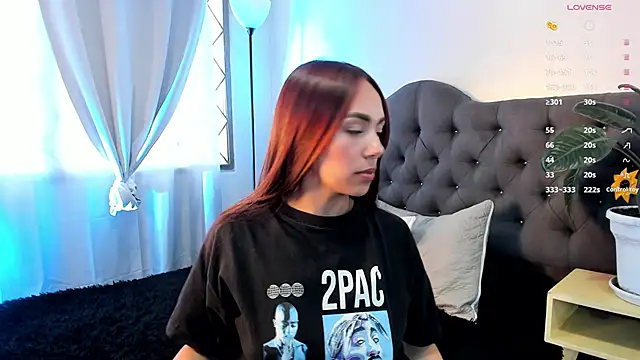 Snapshot of nikolevoshkie_ chatting on 09-10-25, 07:25 nikolevoshkie online show from 09-10-25, 07:25