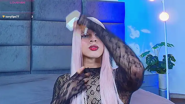 Slenna Moon online show from 03-25-26, 11:55