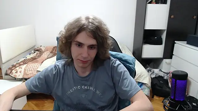 Snapshot of mcbrigete chatting on 05-21-26, 11:12 mcbrigete online show from 05-21-26, 11:12
