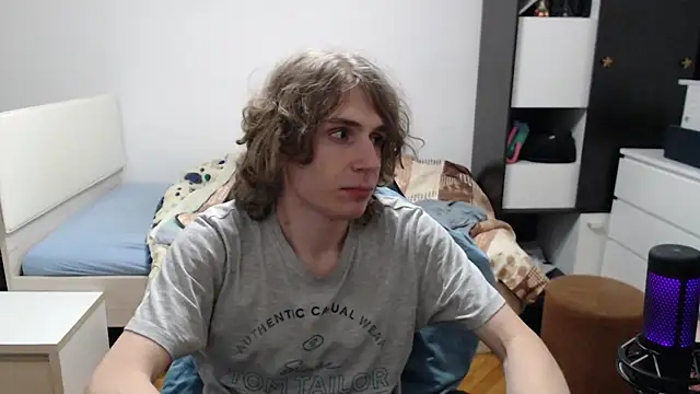 Snapshot of mcbrigete chatting on 05-29-26, 11:03 mcbrigete online show from 05-29-26, 11:03