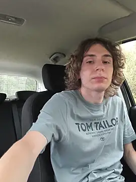 Snapshot of mcbrigete chatting on 05-30-26, 01:52 mcbrigete online show from 05-30-26, 01:52