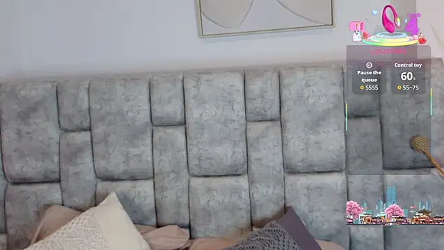 DaniniAnderson online show from 12-15-25, 03:55