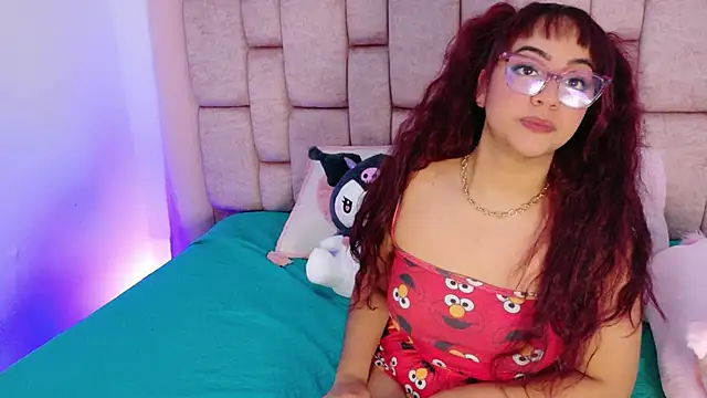 DaniniAnderson online show from 01-11-26, 04:06