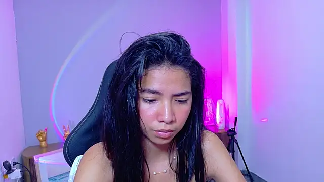 luna roja25 online show from 02-12-26, 03:07