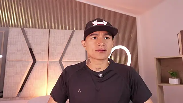 LiamDeep online show from 01-18-26, 08:23