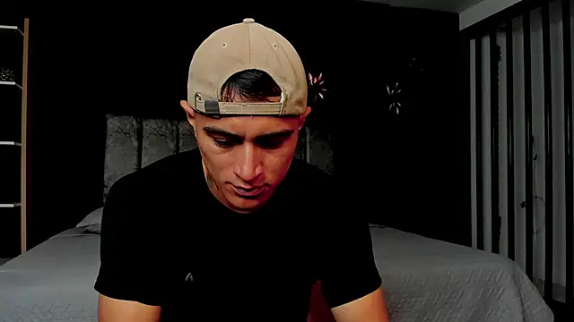 LiamDeep online show from 05-08-26, 08:58