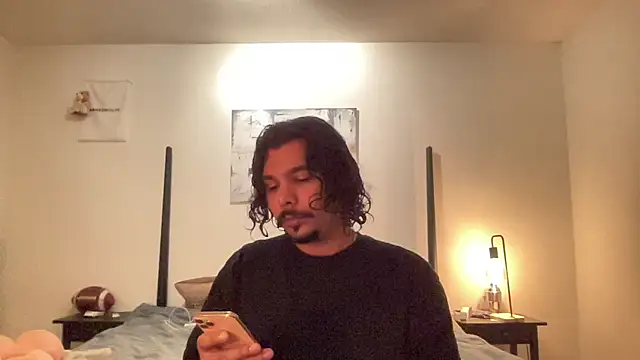 Snapshot of daddyvibes chatting on 10-14-25, 08:09 daddyvibes online show from 10-14-25, 08:09