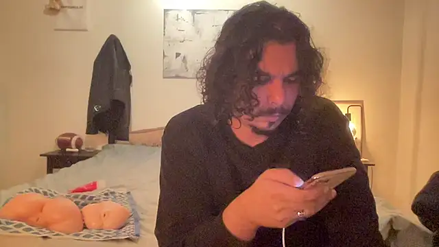 Snapshot of daddyvibes chatting on 10-30-25, 11:05 daddyvibes online show from 10-30-25, 11:05