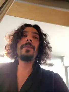 Snapshot of daddyvibes chatting on 01-15-26, 03:38 daddyvibes online show from 01-15-26, 03:38