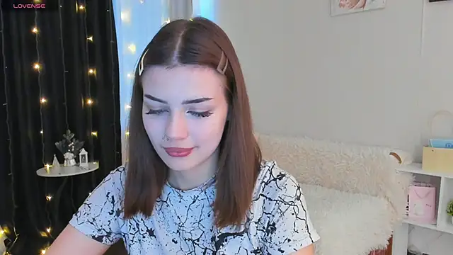 PurrrBerry online show from 01-10-26, 03:41