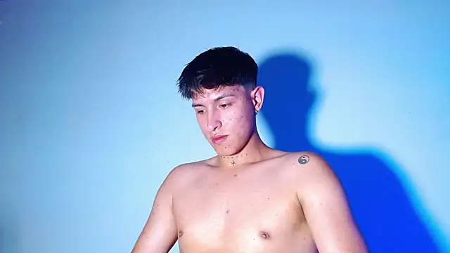 rowanbigboy23 online show from 02-08-26, 12:58