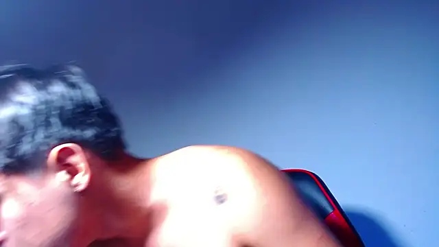 rowanbigboy23 online show from 04-13-26, 11:43