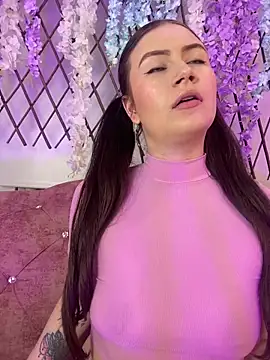 Snapshot of Tegui-sc chatting on 09-13-25, 04:12 Tegui-sc online show from 09-13-25, 04:12