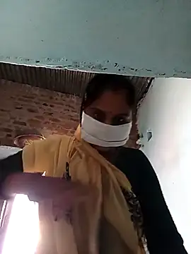 Sheema tyagi online show from 10-26-25, 05:57