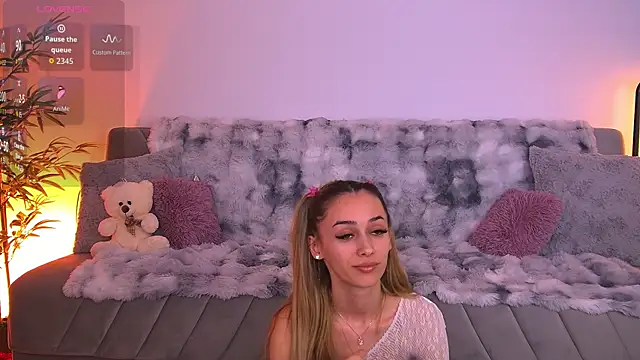 AmyKent  online show from 05-31-26, 06:09