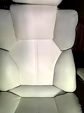 Snapshot of Milinda68 chatting on 09-19-25, 07:43 Milinda68 online show from 09-19-25, 07:43