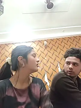 romantic couple1 online show from 03-06-26, 01:02