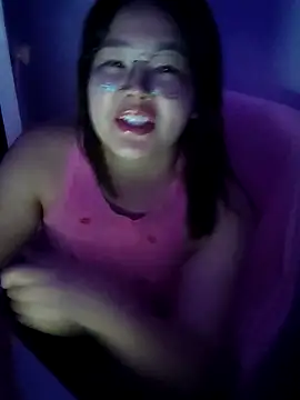 Snapshot of Innogin chatting on 09-26-25, 06:12 Innogin online show from 09-26-25, 06:12