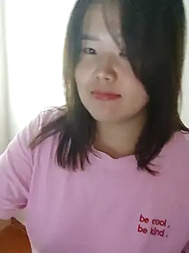 Snapshot of Innogin chatting on 10-26-25, 05:08 Innogin online show from 10-26-25, 05:08