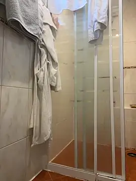 lanameijer online show from 09-10-25, 02:39