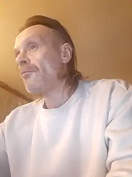 Snapshot of Kuba_Gd chatting on 12-31-24, 08:26 Kuba Gd online show from 12-31-24, 08:26