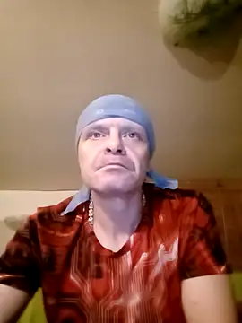 Snapshot of Kuba_Gd chatting on 03-04-25, 11:43 Kuba Gd online show from 03-04-25, 11:43