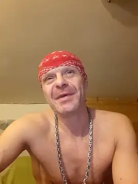 Snapshot of Kuba_Gd chatting on 03-07-25, 03:19 Kuba Gd online show from 03-07-25, 03:19