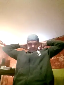 Snapshot of Kuba_Gd chatting on 10-20-25, 11:05 Kuba Gd online show from 10-20-25, 11:05