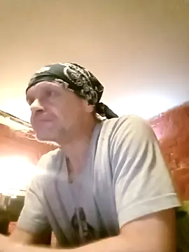 Snapshot of Kuba_Gd chatting on 11-06-25, 12:44 Kuba Gd online show from 11-06-25, 12:44