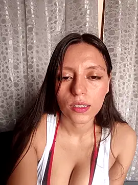 Snapshot of Lahila_ chatting on 09-16-25, 03:13 Lahila online show from 09-16-25, 03:13