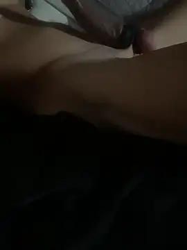 Snapshot of bananasex204 chatting on 09-23-25, 01:58 bananasex204 online show from 09-23-25, 01:58