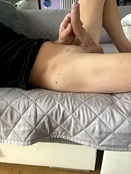 Snapshot of bananasex204 chatting on 11-15-25, 02:46 bananasex204 online show from 11-15-25, 02:46