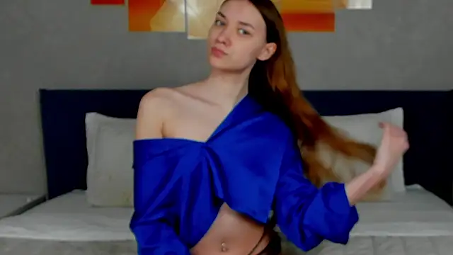 AmadaReine online show from 03-09-26, 04:27