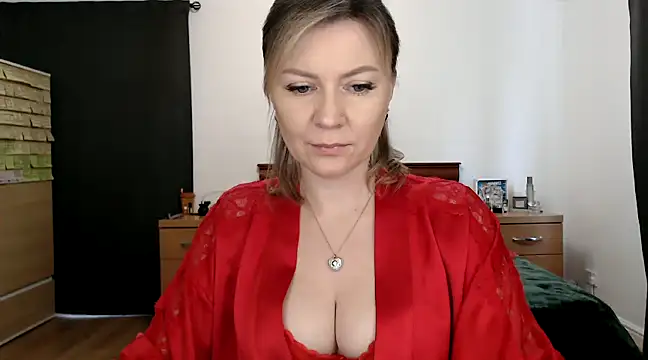 Snapshot of ParadiseAlina chatting on 01-23-25, 02:50 ParadiseAlina online show from 01-23-25, 02:50