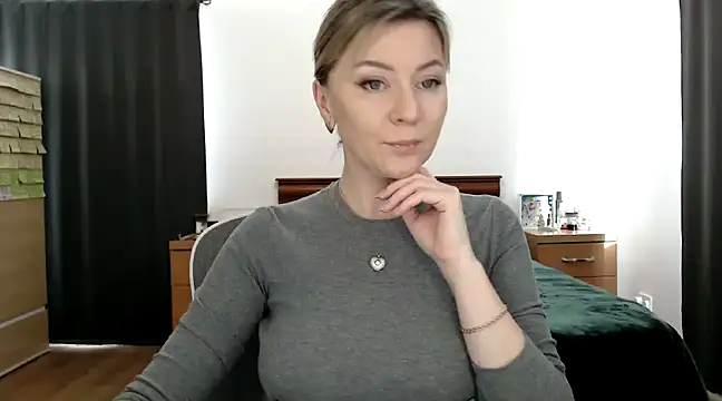 Snapshot of ParadiseAlina chatting on 02-03-25, 12:25 ParadiseAlina online show from 02-03-25, 12:25